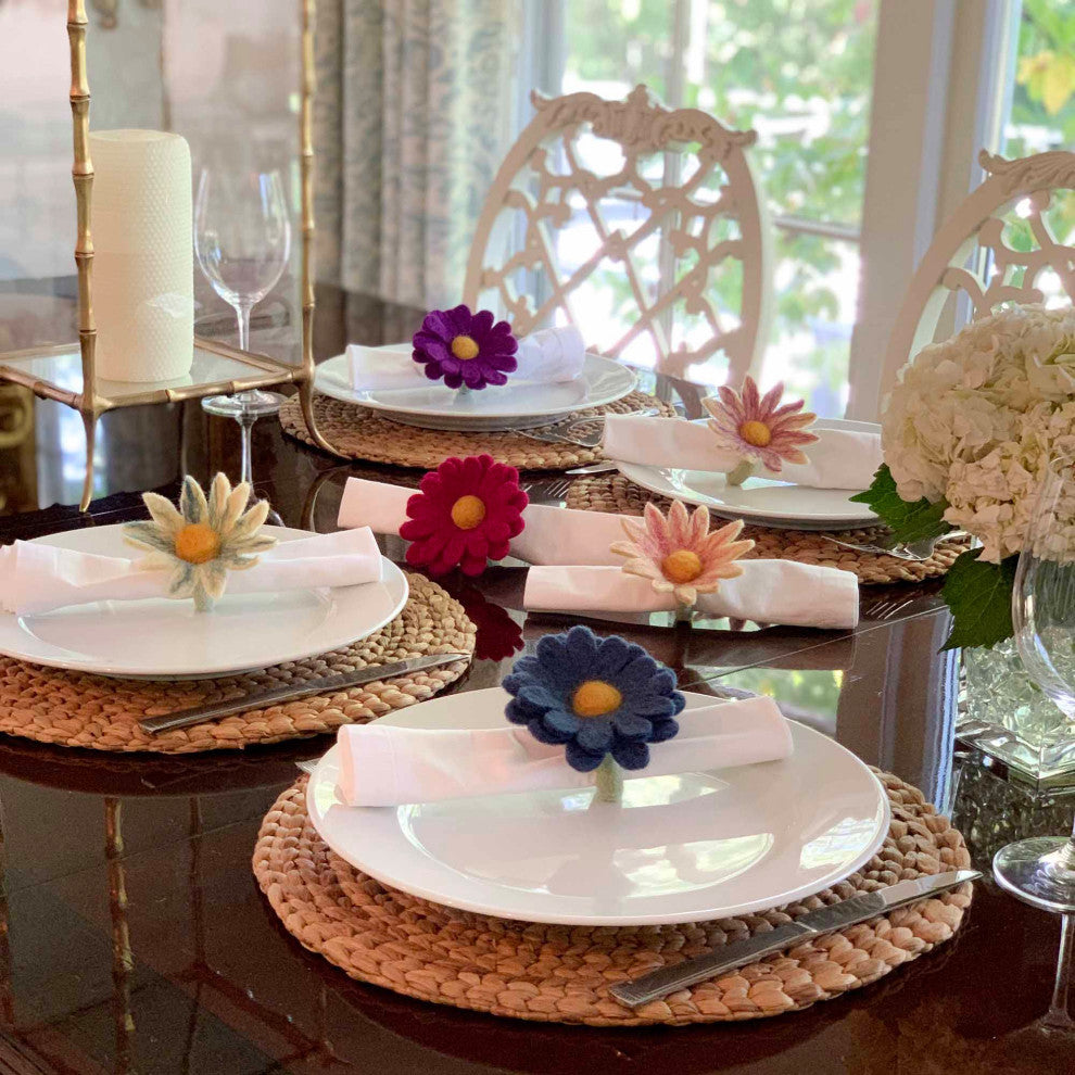 Felt Daisy Napkin Rings, Set of 6