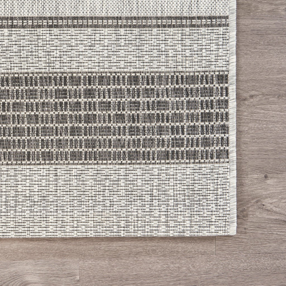 8" x 10" Gray Stripe Indoor Outdoor Area Rug