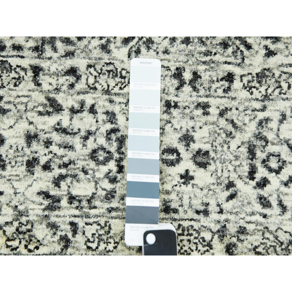 Ghost White Hand Knotted Mamluk Dynasty Design Undyed 100% Wool Rug 6'1"x9'3"