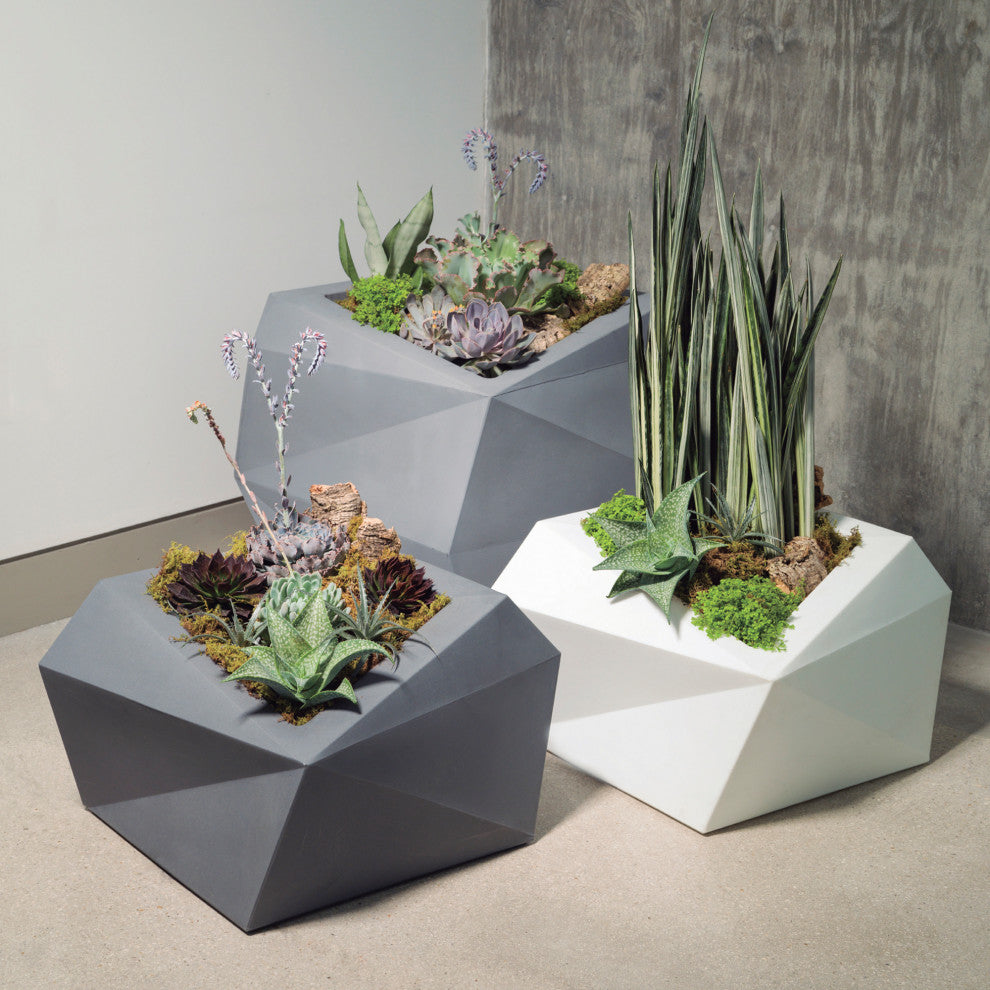 Origami Indoor/Outdoor Geometric All-Weather Planter - 23'' (Caviar Black)