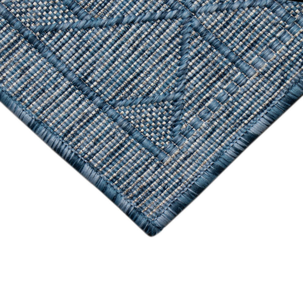 Carmel Pyramid Indoor/Outdoor Rug Aqua 4'10"x7'6"