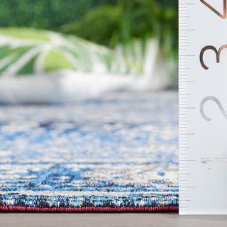 Safavieh Barbados Collection Indoor-Outdoor BAR558 Rug, Blue/Ivory, 8'x10'5"