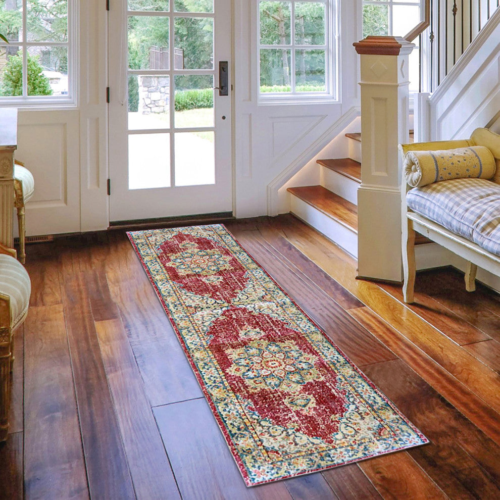 Ceniscia Haven Vintage Polyester Area Rug, Red, 2'6"x8'