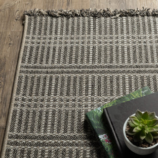 Genoa Geometric Lines Beige/ Black Flatwoven Indoor-Outdoor Area Rug 3'3" x 5'