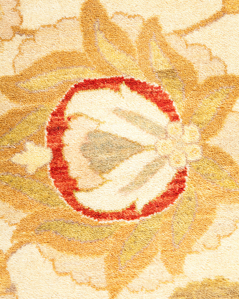 Sadie, One-of-a-Kind Hand-Knotted Area Rug Ivory, 8'2"x9'10"