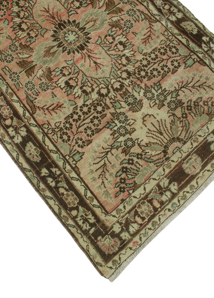 Fine Vintage Distressed Dexther Rust Rug