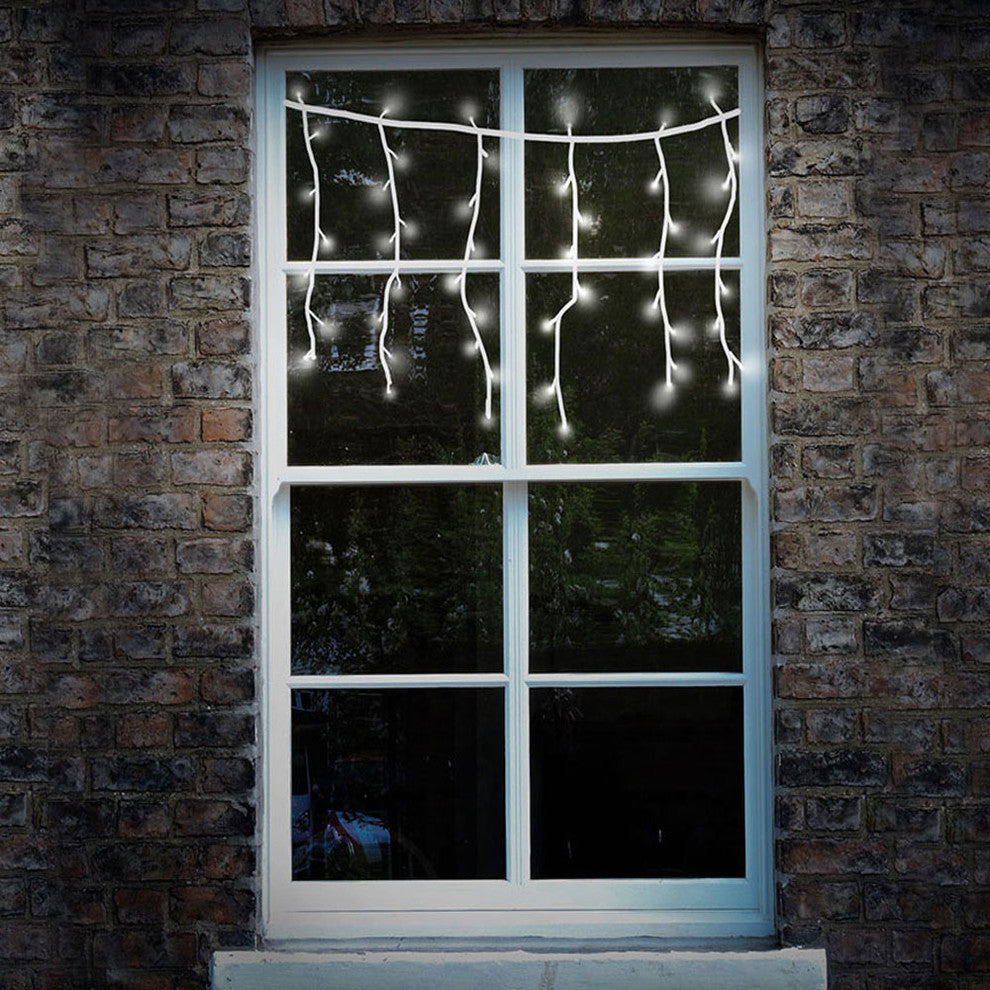 Solar Window Drapelites 42 LED Indoor String Lights