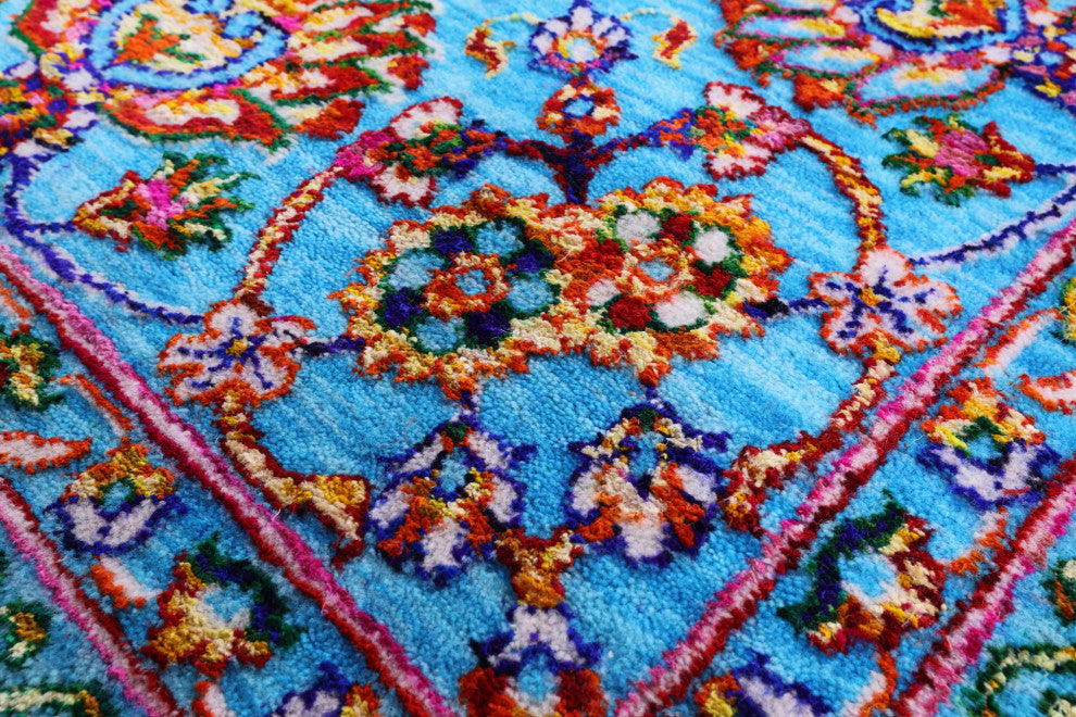 8' 2" X 10' 0" Handmade Wool & Silk Persian Rug - Q15787