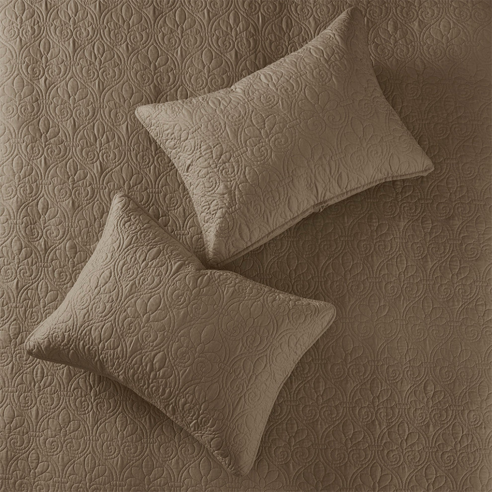 Madison Park Quebec Reversible Quilt Set, Mocha