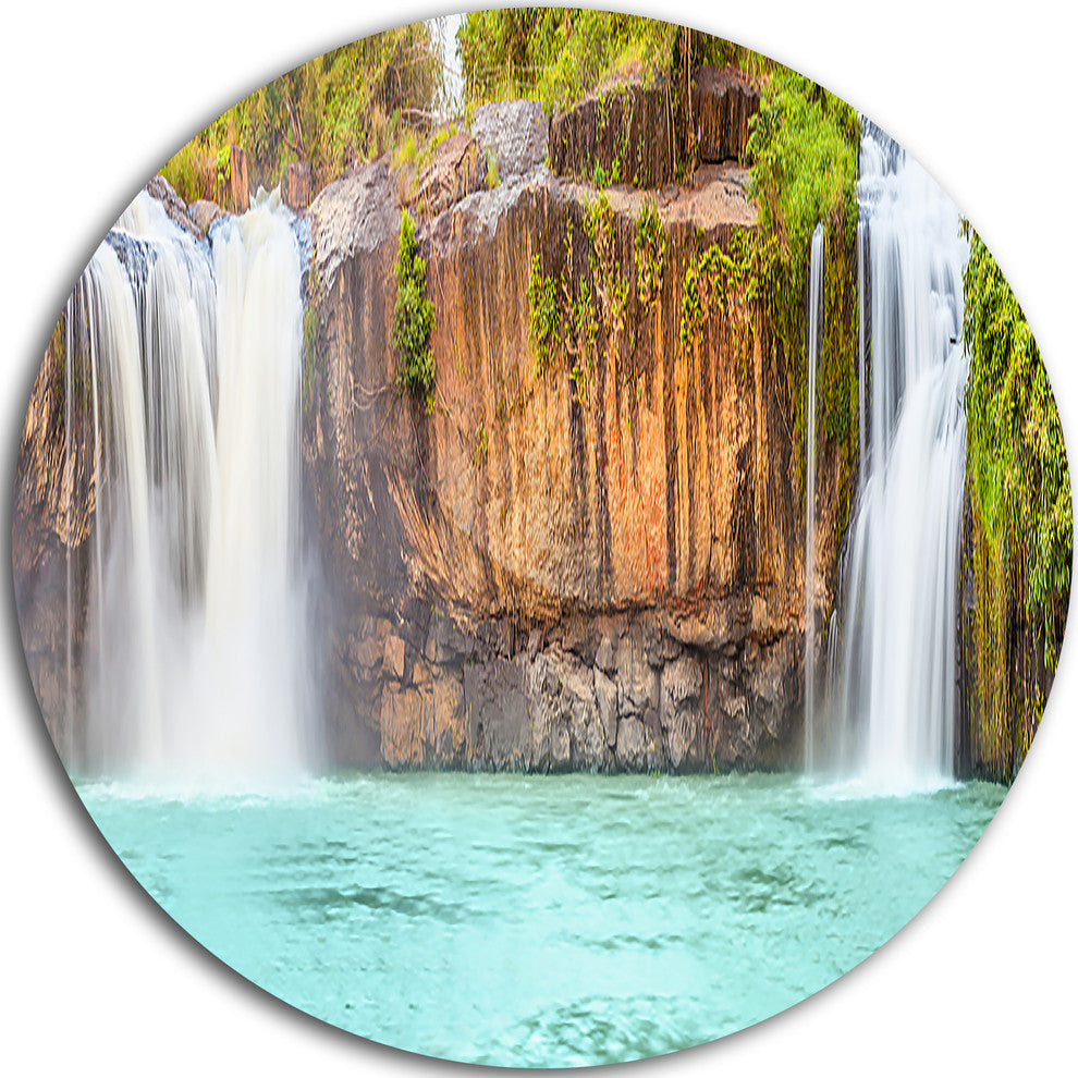 Dry Sap Waterfall, Photography Round Wall Art, 36"