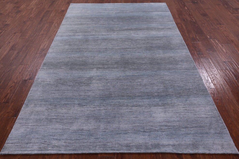 5' 11" X 9' 0" Hand Knotted Wool and Silk Savannah Grass Rug Q11424