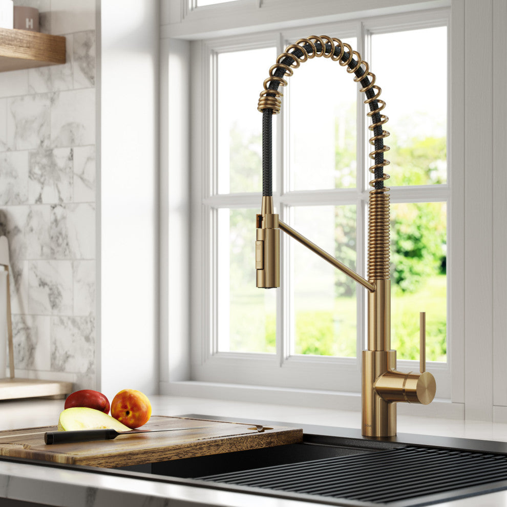 Oletto Commercial Pull-Down 1-Hole Kitchen Faucet, Brass