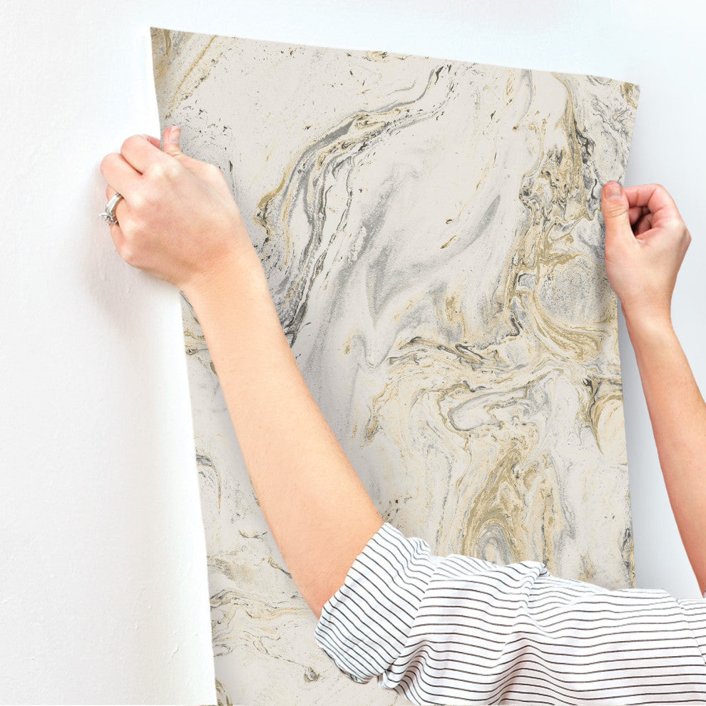 Black and Gold Metallic Oil and Marble Wallpaper