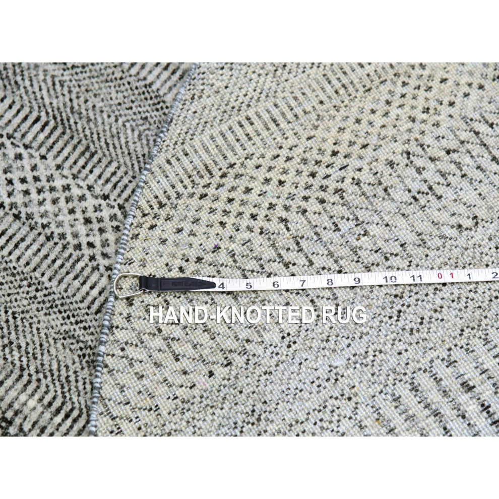 Perfect Gray Undyed Wool Modern Grass Design Hand Knotted Round Rug, 6'1"x6'
