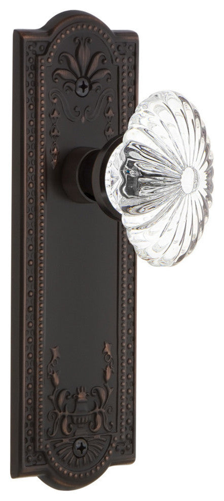 Meadows Plate Double Dummy Oval Fluted Crystal Glass Knob