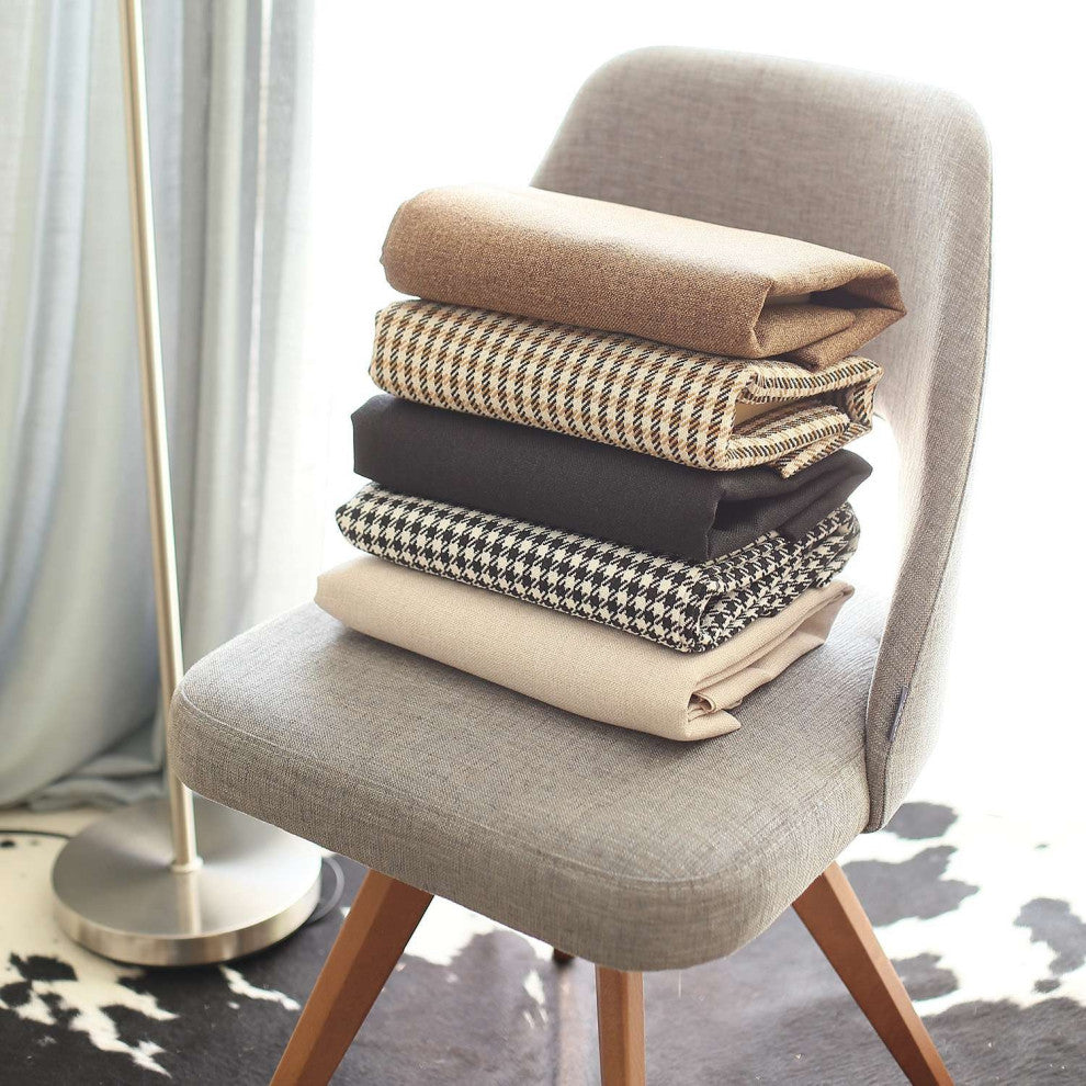 Set of 4 Brown And White Center Pillow Covers