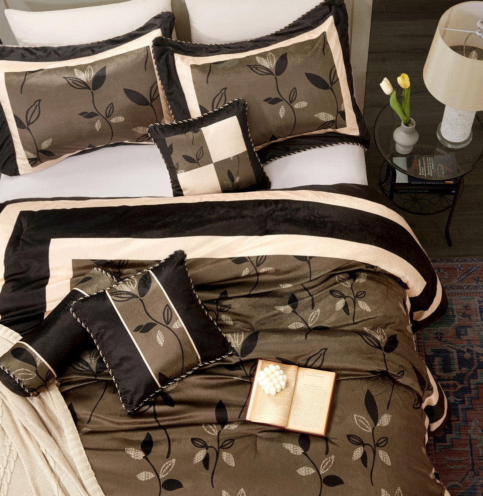 Nanshing Pastora 7-Piece Plush Print Comforter Set, Bronze, Queen