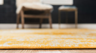 Unique Loom Yellow Grand Sofia 4' 0 x 6' 0 Area Rug