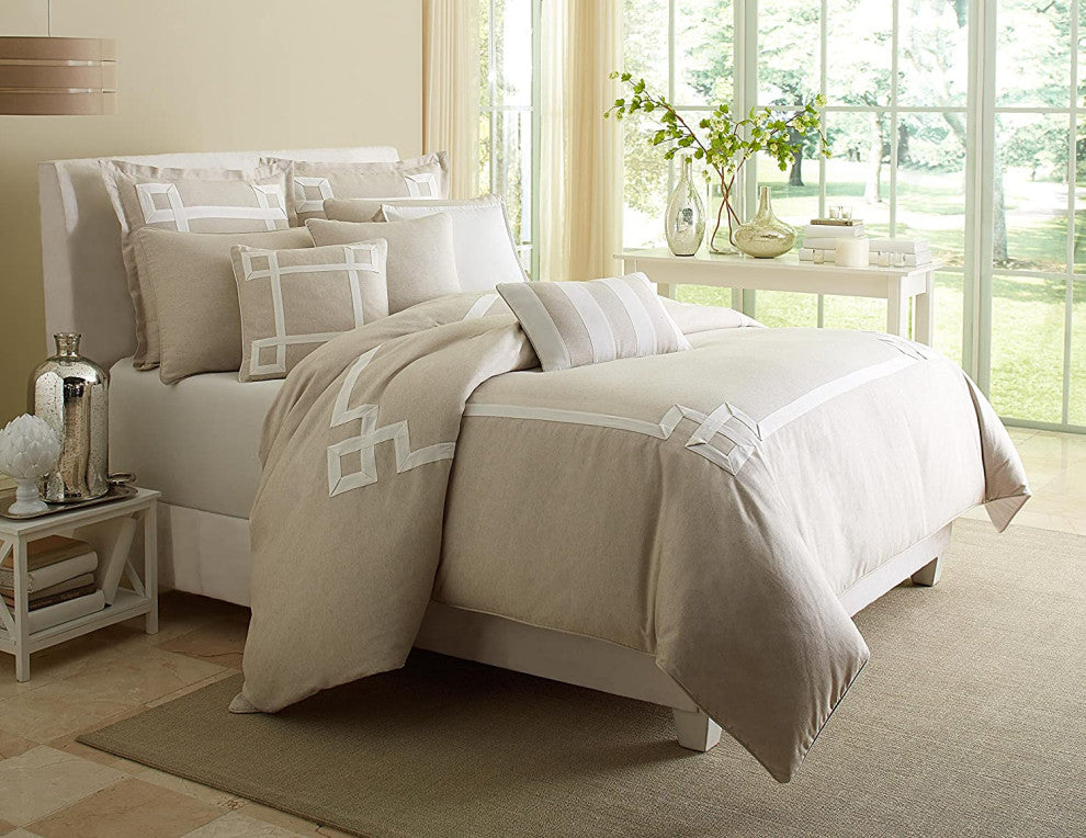Aico Amini Avenue A King 10 pc Comforter Set in Natural