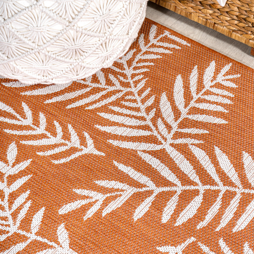 Nevis Palm Frond Indoor/Outdoor, Orange/Cream, 5' Square
