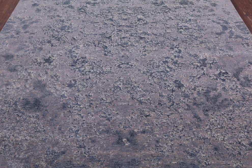 Abstract Wool and Silk Hand-Knotted Rug 7' 11" X 10' 1" Q9058