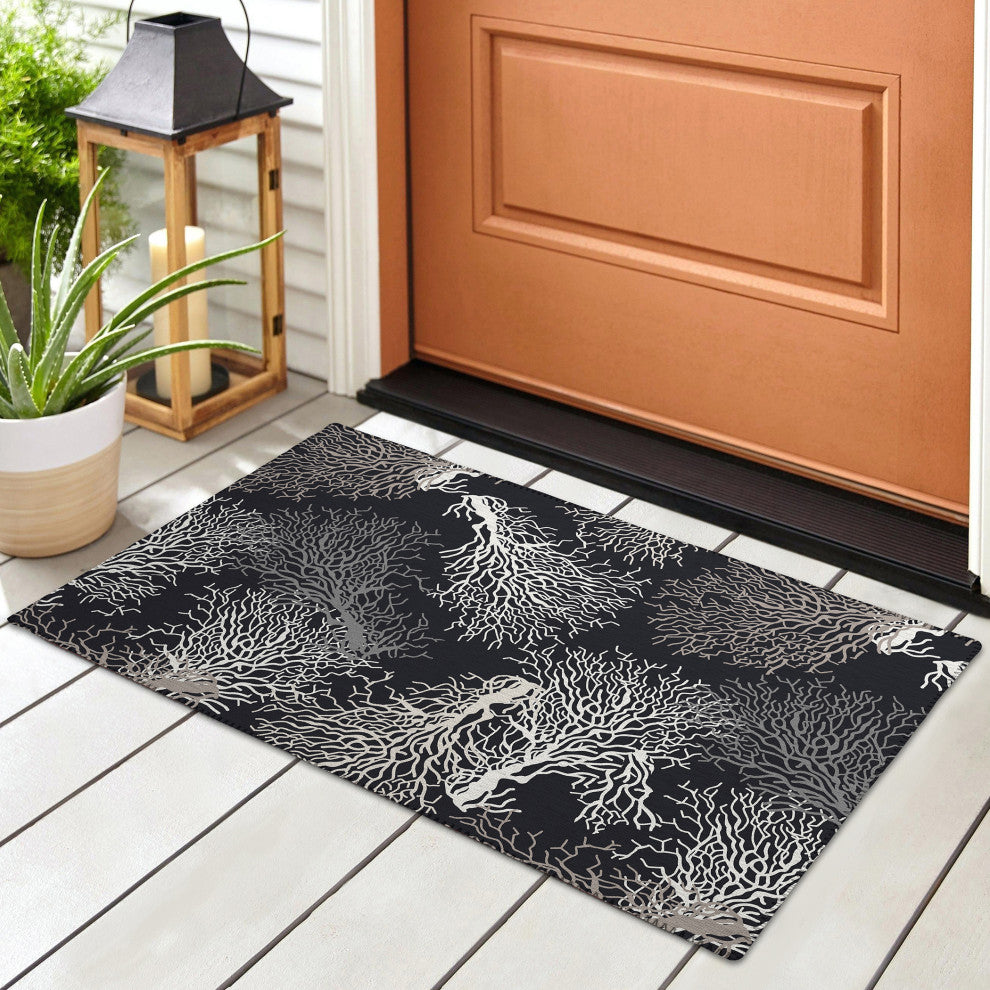 Indoor/Outdoor Seabreeze SZ3 Black Machine Washable 1'8" x 2'6" Rug