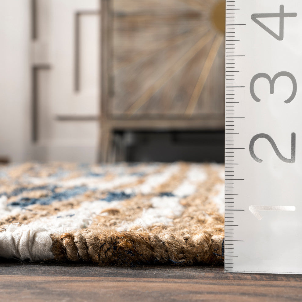 Nuloom Hand Braided Denim and Jute Striped Diamonds Area Rug, Off White 4'x6'