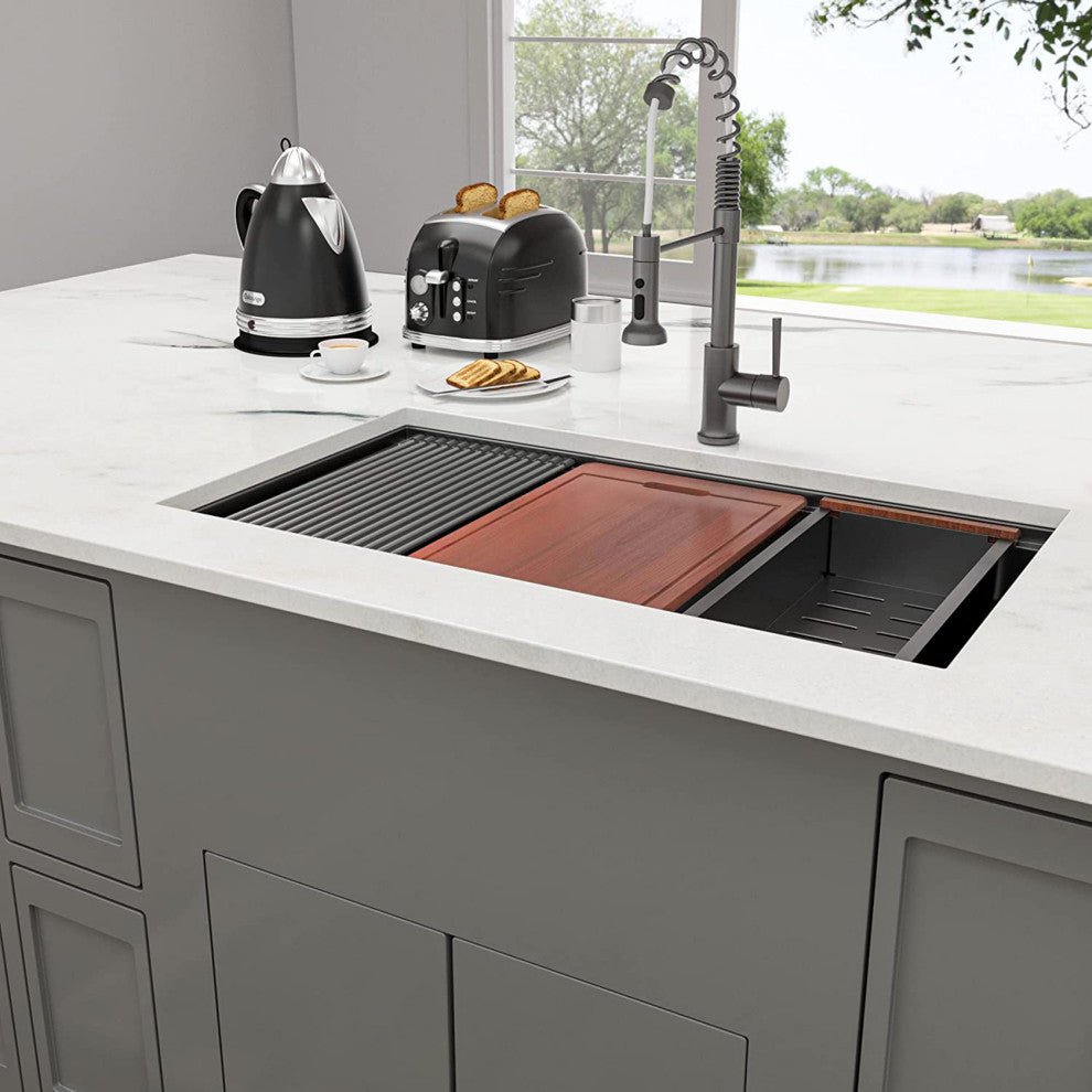 32" L X 19" W Undermount Kitchen Sink