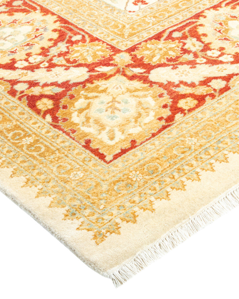 Lilliana, One-of-a-Kind Hand-Knotted Area Rug Ivory, 8'1"x10'0"