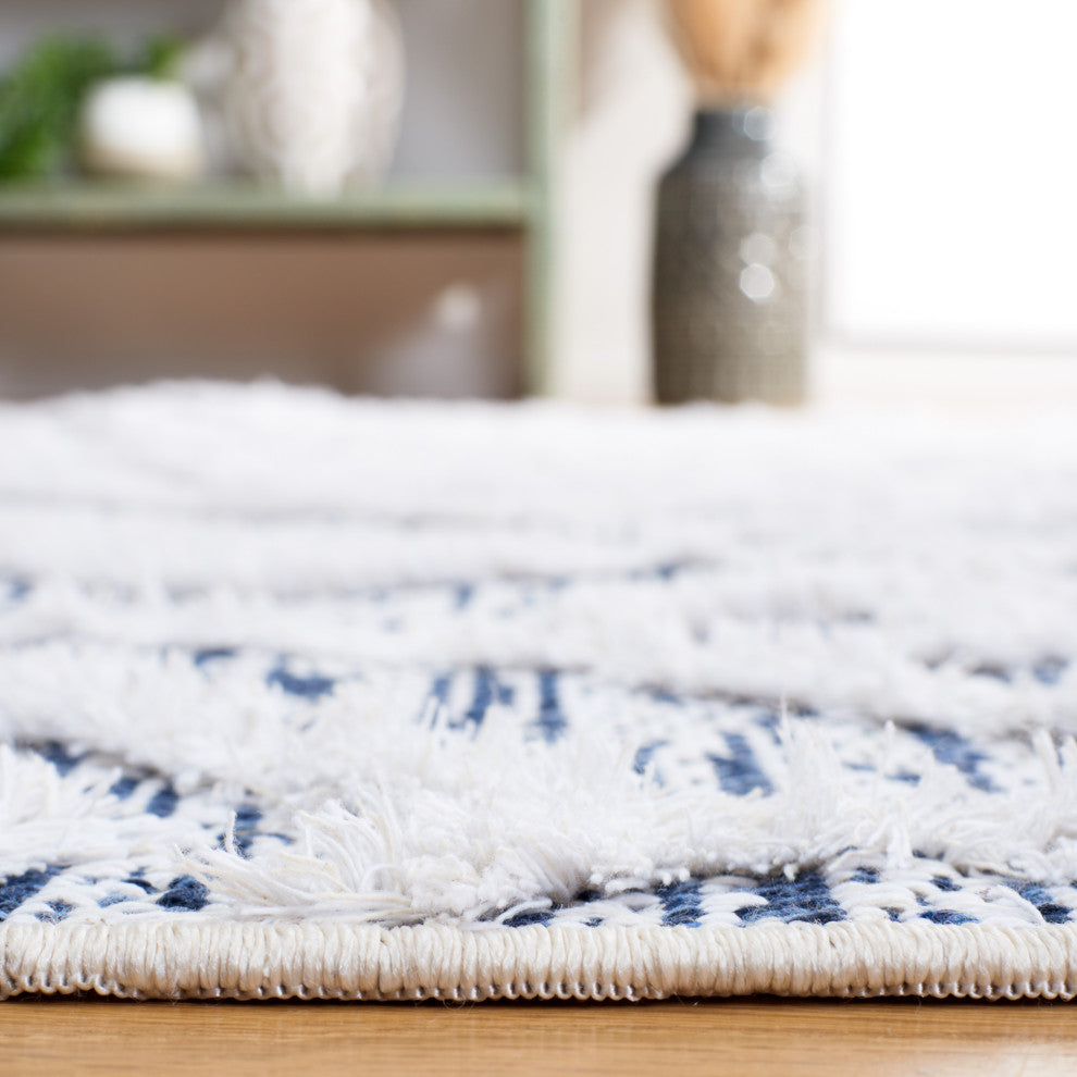 Safavieh Augustine Collection, AGT756 Rug