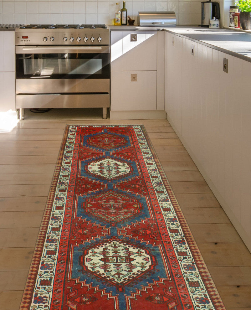 Fine Vintage Distressed Sabirah Navy/Ivory Runner, 3'3x10'10