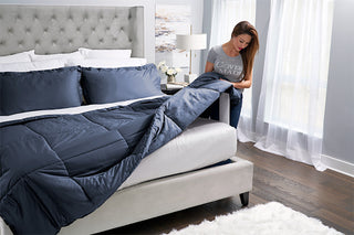 Easy Bed Making Down Alternative Comforter King, Twilight