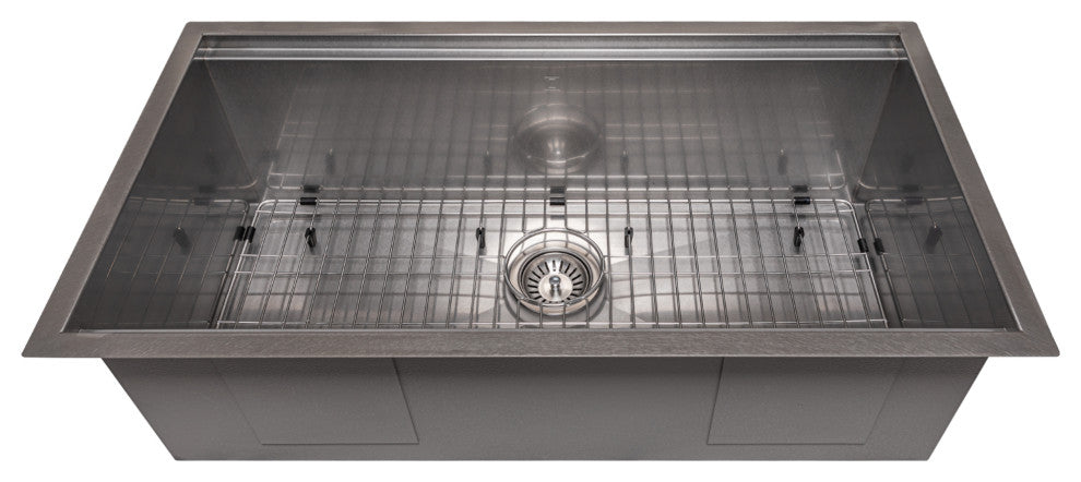 33" Garmisch Undermount Fingerprint Resistant Stainless Steel Kitchen Sink