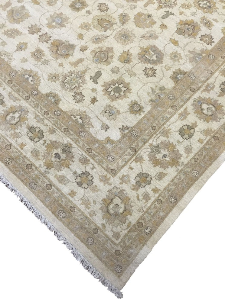 Peshawar Kurush Ivory Hand-Knotted Rug, 7''11x9''10