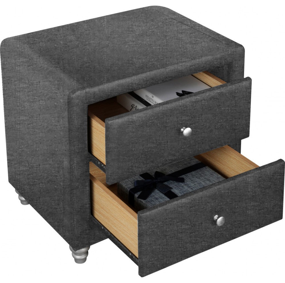 Grey Platform King Bed With Two Nightstands