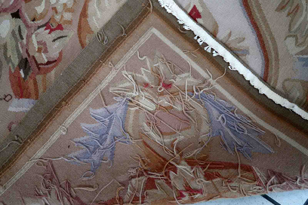 Handmade Vintage French Aubusson Rug 7.7'x10.2', 237cmx313cm 1970s