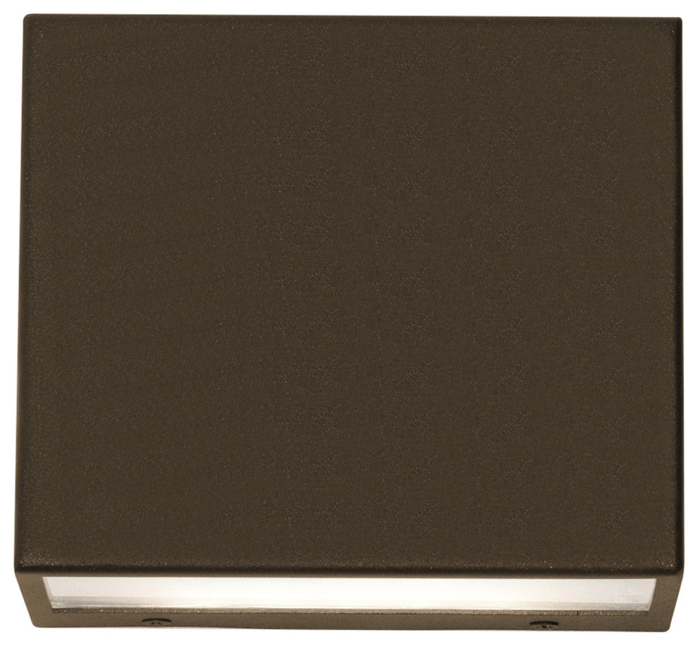 Dakota 5" LED Outdoor Sconce, Bronze