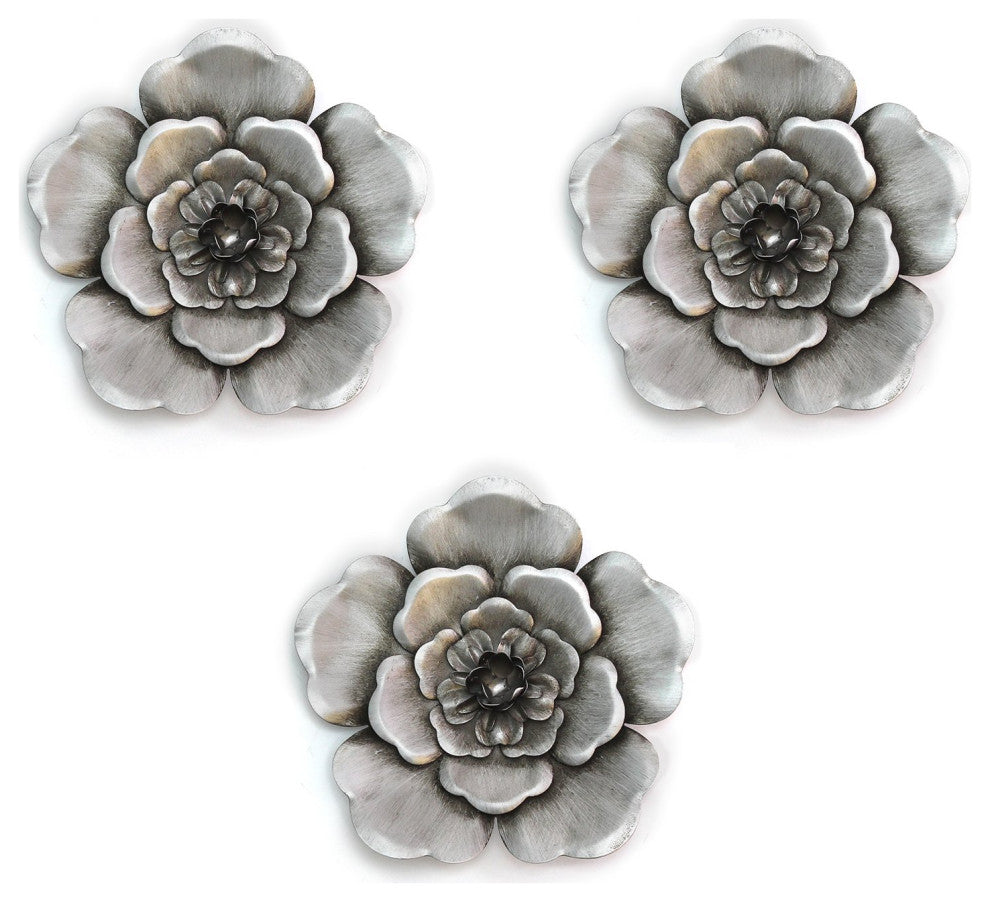 HomeRoots Alluring Silver Metal Wall Flowers