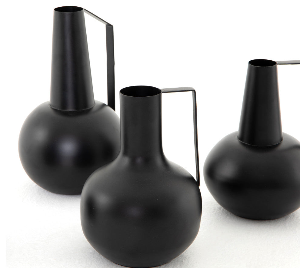 Aleta Vases, Set of 4