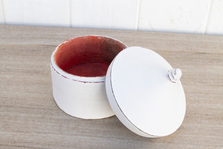 Alwar Aged White Box