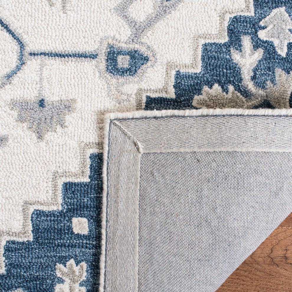 Safavieh Micro-Loop Collection MLP503 Rug, Ivory/Navy, 5' X 8'