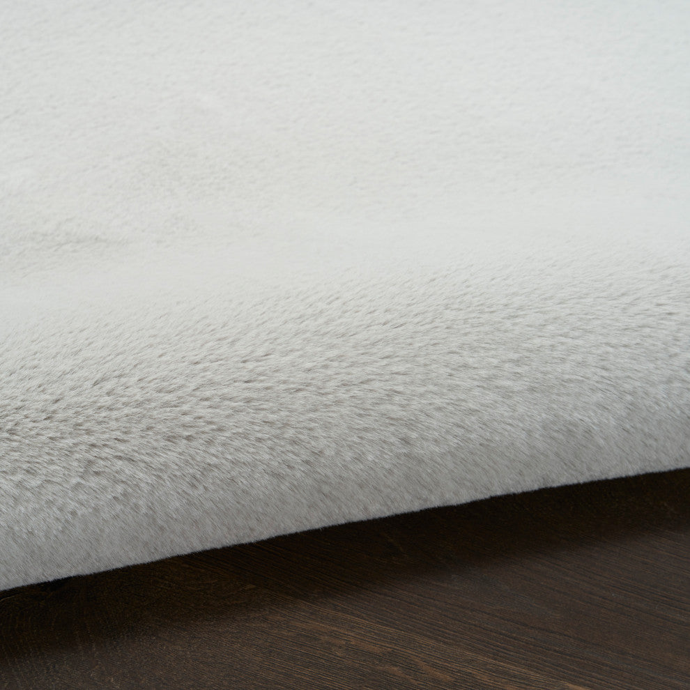 Nourison Soft Plush Rabbit Fur 7'6" x 9'6" Silver Contemporary Indoor Rug