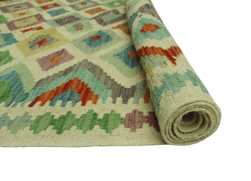 Sangat Kilim Ferdows Ivory Rug