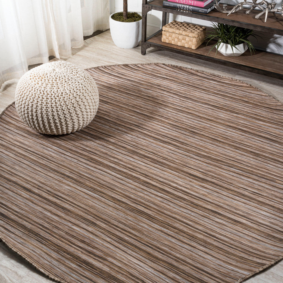Finn Modern Farmhouse Pinstripe, 6' Round