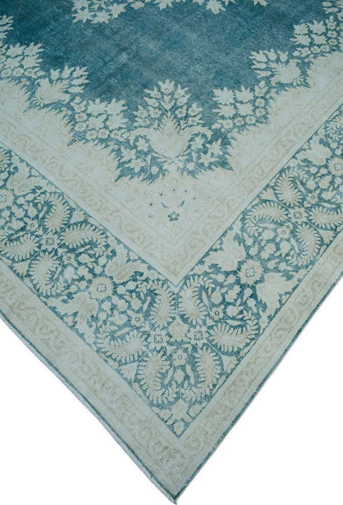 Fine Vintage Distressed Tinsley Blue Rug 9''10"x12''10"