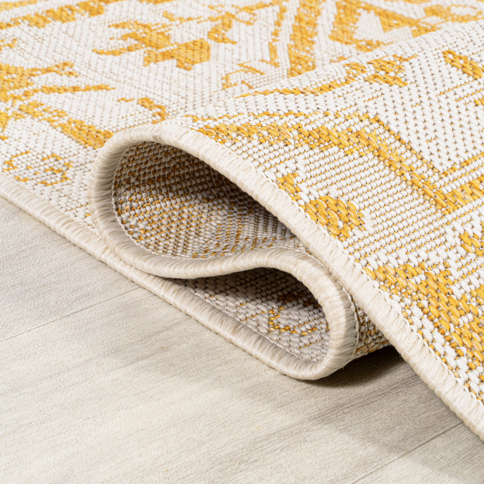 Estrella Bohemian Medallion Textured Weave Indoor/Outdoor, Cream/Yellow, 2 X 10