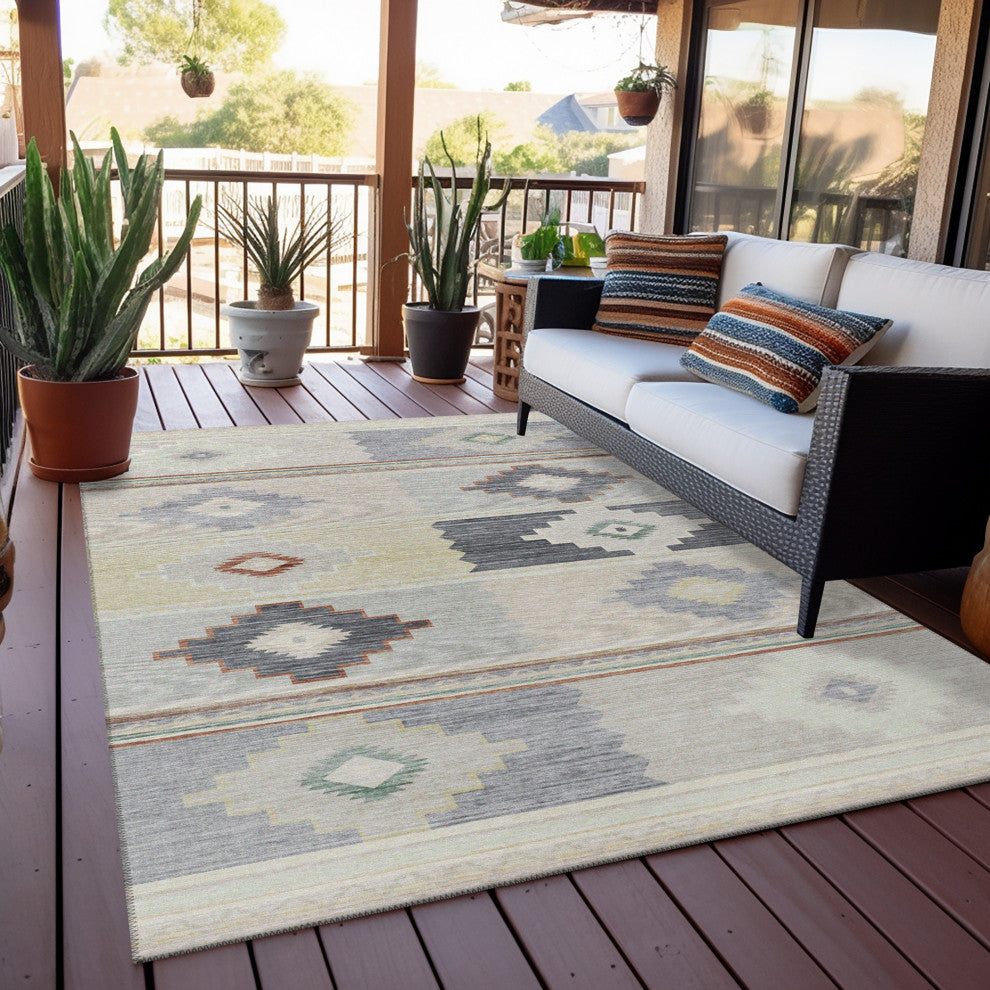 Indoor/Outdoor Phoenix PH1 Ivory Machine Washable 3' x 5' Rug