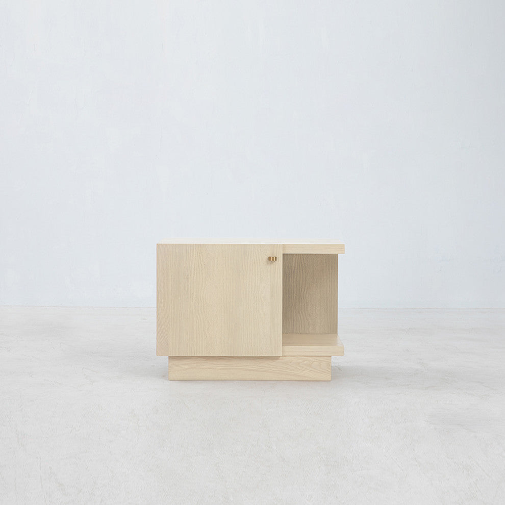 Sierra 30" Left Nightstand, Finish: Dove