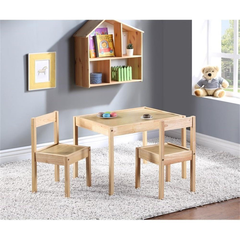 Olive & Opie Della 3-Piece Traditional Wood Kids Table & Chair Set in Natural