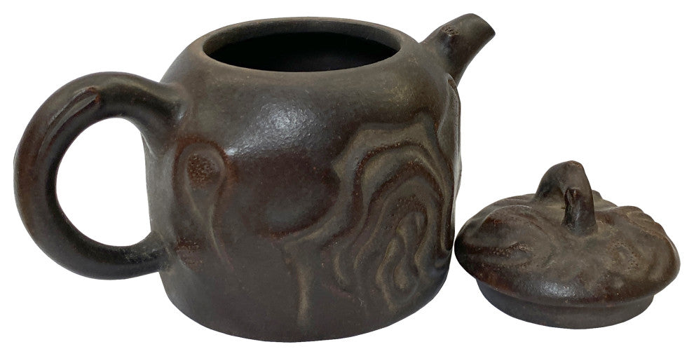 Chinese Handmade Yixing Zisha Clay Teapot With Artistic Accent Hws2299